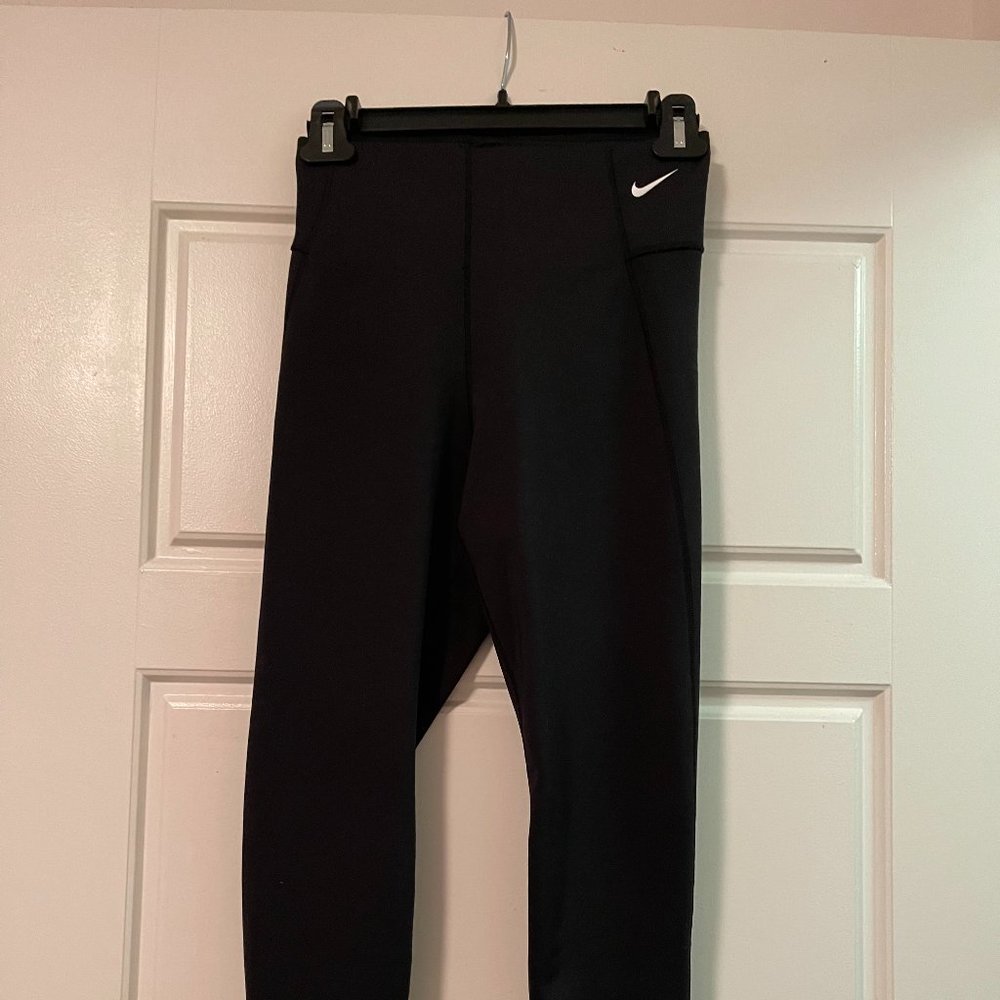 Womens Nike Size S Black Leggings